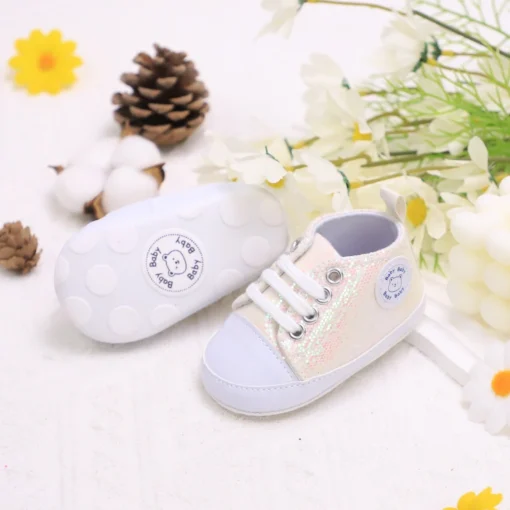 Trendy Glitzer-Sneaker für Babys - Image 12