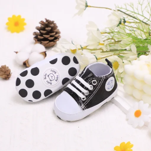 Trendy Glitzer-Sneaker für Babys - Image 4
