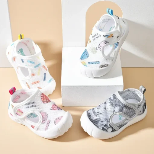 Atmungsaktive Kleinkind-Schuhe mit Klettverschluss & Anti-Rutsch-Sohle